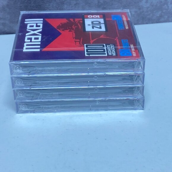 Maxell 100MB Zip Disks (4 Pack) IBM Formatted - Picture 5 of 8